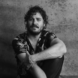 Meet your Posher, Adam